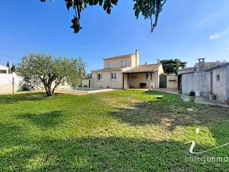 maison familiale t5 avec piscine et grand jardin à baillargu
