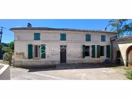 maison de 78 m² à burie