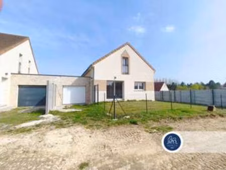vente maison à pontvallain (72510) : à vendre / 113m² pontvallain