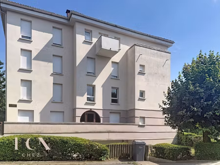 à louer appartement meublé 3 pièces avec balcon