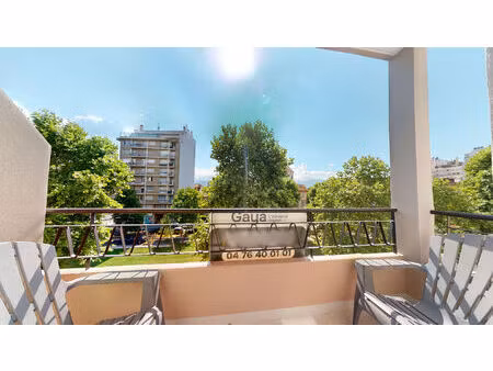 appartement 3 pièces de 82 m2 avec 2 balcons - vallier / libération - grenoble aigle