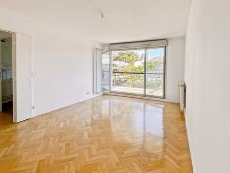 2 pièces montreuil (2006) - rare à la vente !