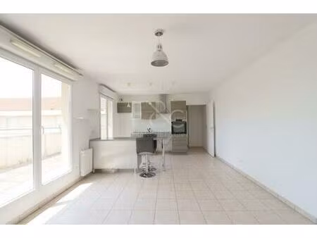 appartement t2 de 49m² - villeurbanne