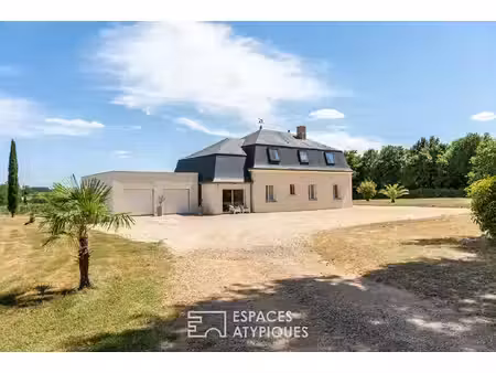 une maison moderne au panorama préservé