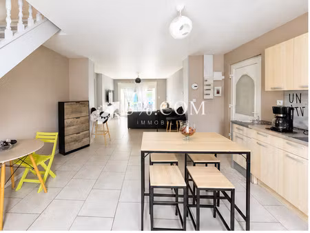 maison semi plain pied à petite forêt 87m2 avec jardin