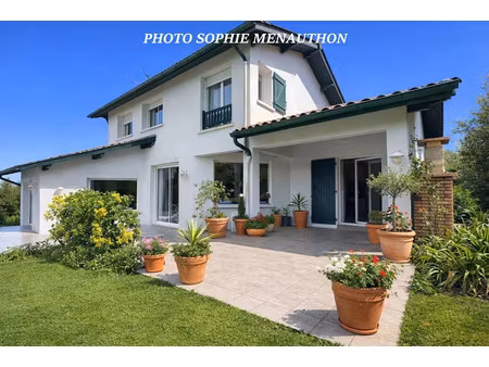 vente maison 6 pièces 161 m² à arcangues (64200)  835 000 €