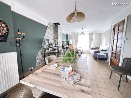 maison 5 pièces 102 m²