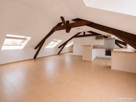 appartement 4 pièces 100 m²
