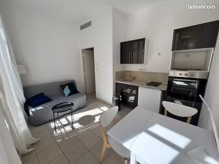 appartement 1 pièce 18 m²