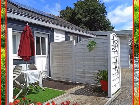 t1 bis 24 m2  terrasse  parking privé  au calme 5mns de vannes