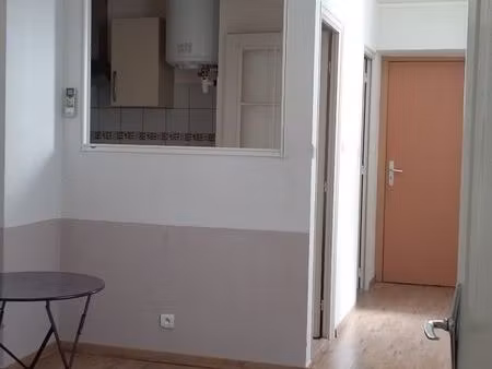 loue joli petit p1bis
