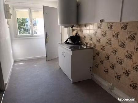 appartement 1 pièce 33 m²