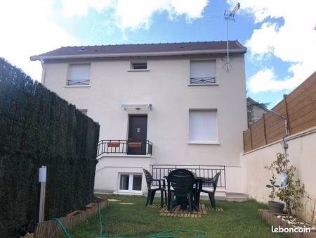 maison 4 pièces 81 m²