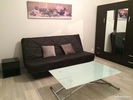 apparemment 32 m2 deux pièces centre ville de perigueux