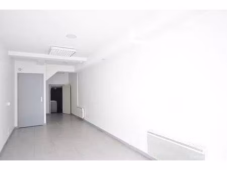local commercial à louer