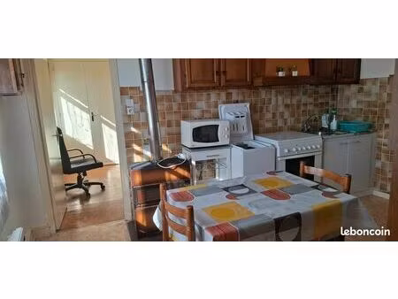 location appartement la canourgue