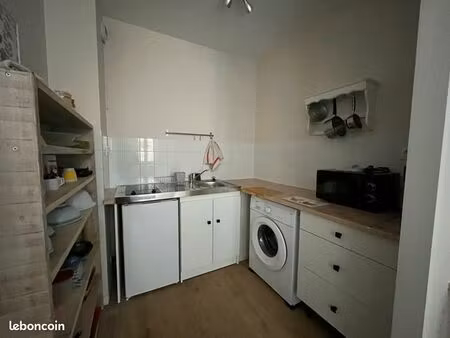 studio 1 pièce 22 m²