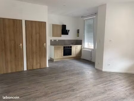 loue t2 55 m2