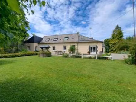 vente longère et corps de ferme à pommerieux (53400) : à vendre / 139m² pommerieux