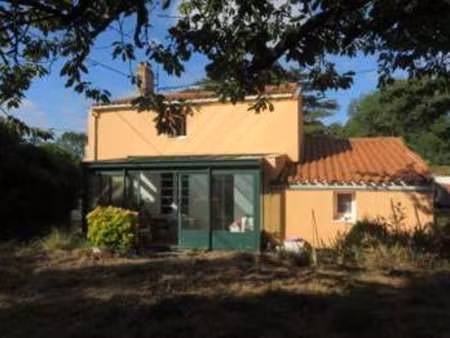 vente maison à saint-étienne-de-mer-morte (44270) : à vendre / 71m² saint-étienne-de-mer-m