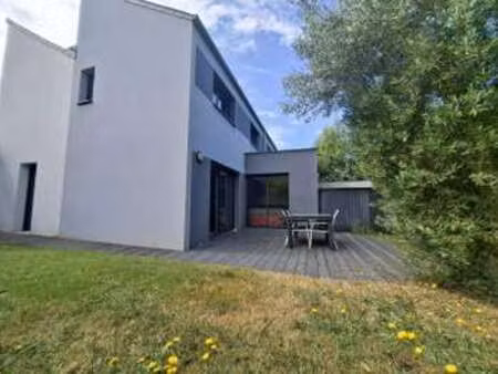 vente appartement 5 pièces à la chapelle-des-fougeretz (35520) : à vendre 5 pièces / 105m²