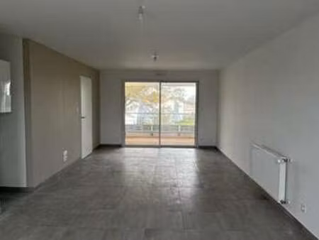 location appartement 3 pièces aux herbiers (85500) : à louer 3 pièces / 58m² les herbiers