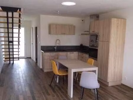 location maison meublé aux herbiers (85500) : à louer meublé / 73m² les herbiers