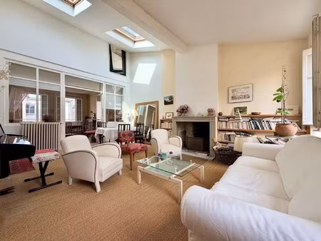 appartement bordeaux - 2 chambres - 111m²