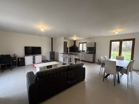 lavau (89170) - maison 6 pièces 109 m2 - 1 0001 ha de terrai