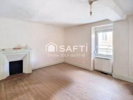 vente maison à neuilly-le-vendin (53250) : à vendre / 98m² neuilly-le-vendin