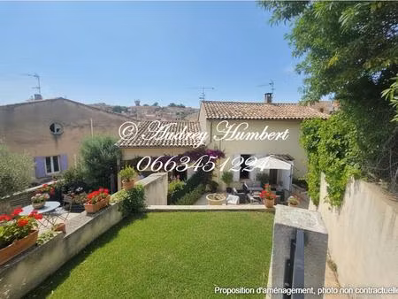 valensole  maison de village de 86 m² avec terrasse  jardinet et combles