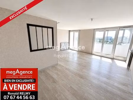 bel appartement t5 lumineux de 108 m² quartier pyramides - jean-yole