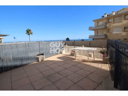 à louer - studio cabine avec terrasse de 30 m² et vue mer