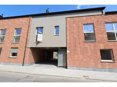 appartement à louer à rue joseph wauters 63 wavre (vbe43085)