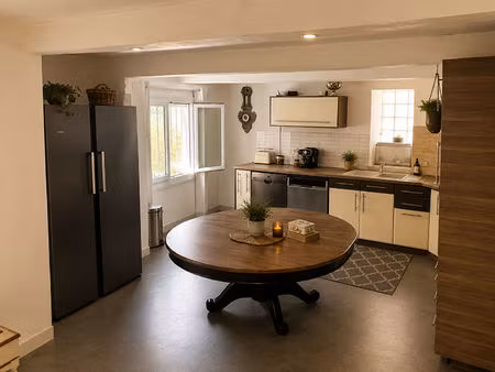 à louer -maison de ville t4 86 87 m² meublée -gréasque