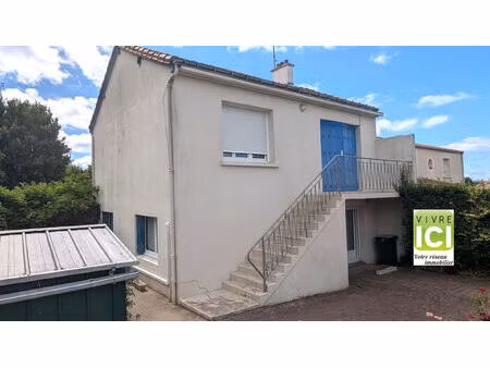 maison centre la chapelle basse mer 89 m2