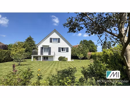 rare magnifique grande maison individuelle jardin garage