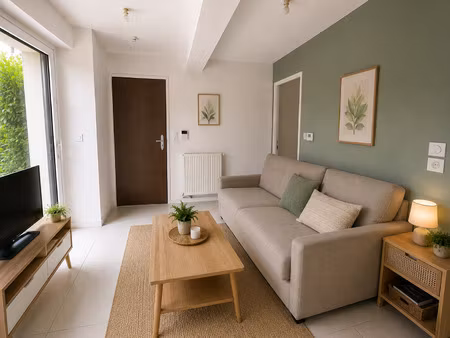 studio loué à cenon rentabilité 6 % jardin  terrasse et p