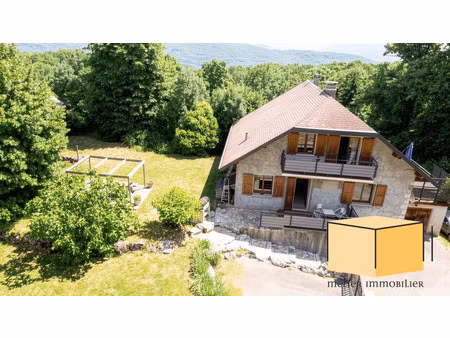 maison ancienne rénovée avec terrain et dépendance à la chap