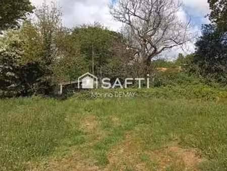 vente terrain à martinet (85150) : à vendre / 410m² martinet