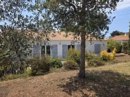 vente maison aux moutiers-en-retz (44760) : à vendre / 94m² les moutiers-en-retz