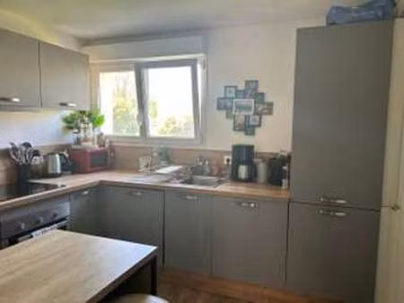 location appartement 4 pièces à quimper (29000) : à louer 4 pièces / 78m² quimper