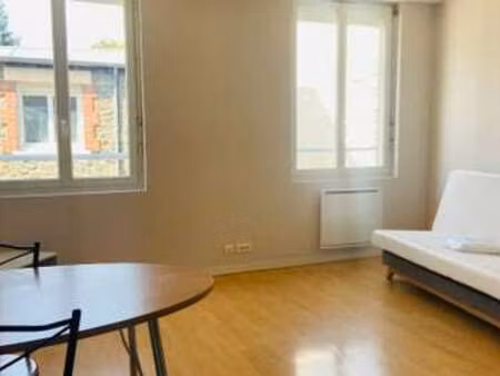 location appartement t1 meublé à saint-brieuc (22000) : à louer t1 meublé / 27m² saint-bri