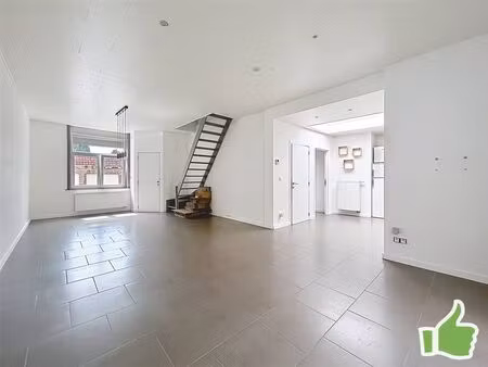 maison à louer à rue de wattrelos 60 mouscron (vbe43094)