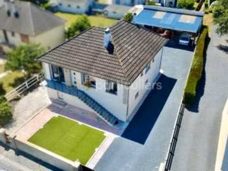 vente maison à saint-jean-de-daye (50620) : à vendre / 205m² saint-jean-de-daye