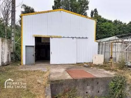 vente immeuble à guilers (29820) : à vendre / 250m² guilers