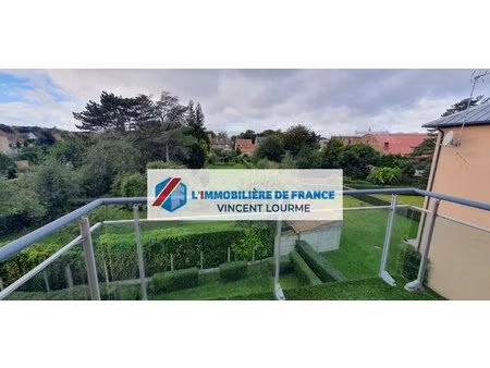 appartement 2 ch avec balcon et ascenseur