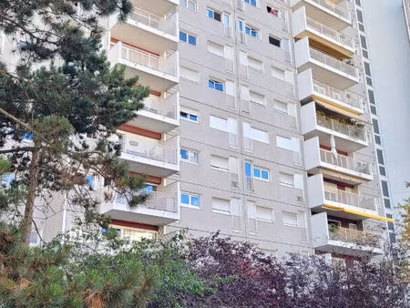 appartement courbevoie 2 pièce 55.95 m2 avec balcon