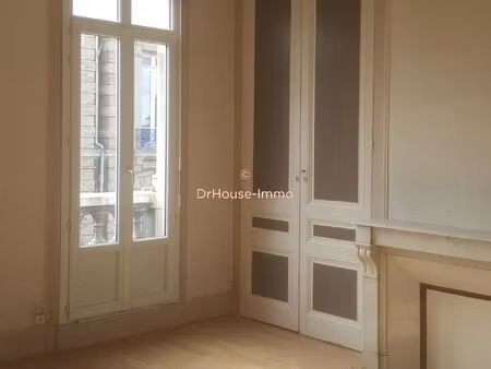 f2 de charme 55 m² lumineux parking elbeuf centre