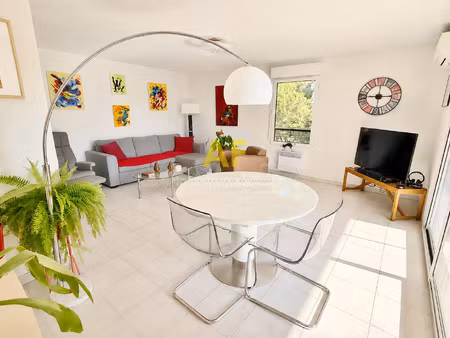 agay a 300m des plages  appartement 3 pièces 76m2 dans résid